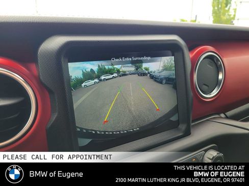 Used 2021 Jeep Wrangler Unlimited Rubicon w/ Uconnect 4C Nav & Sound Group AWD/4WD image 25