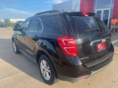 Used 2017 Chevrolet Equinox LT FWD image 9