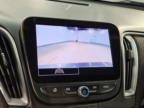 Used 2023 Chevrolet Malibu LT FWD image 29