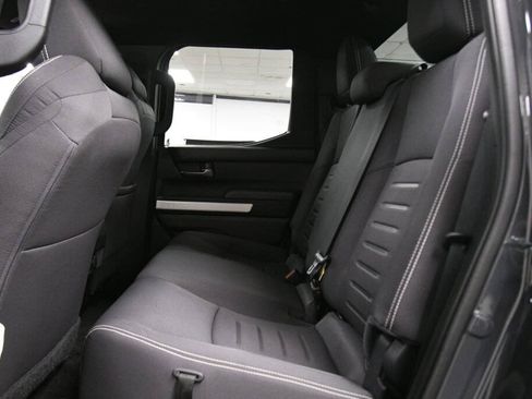 Used 2024 Toyota Tacoma TRD Off-Road AWD/4WD image 27