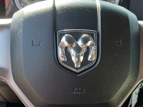 Used 2024 RAM 1500 Warlock AWD/4WD image 18