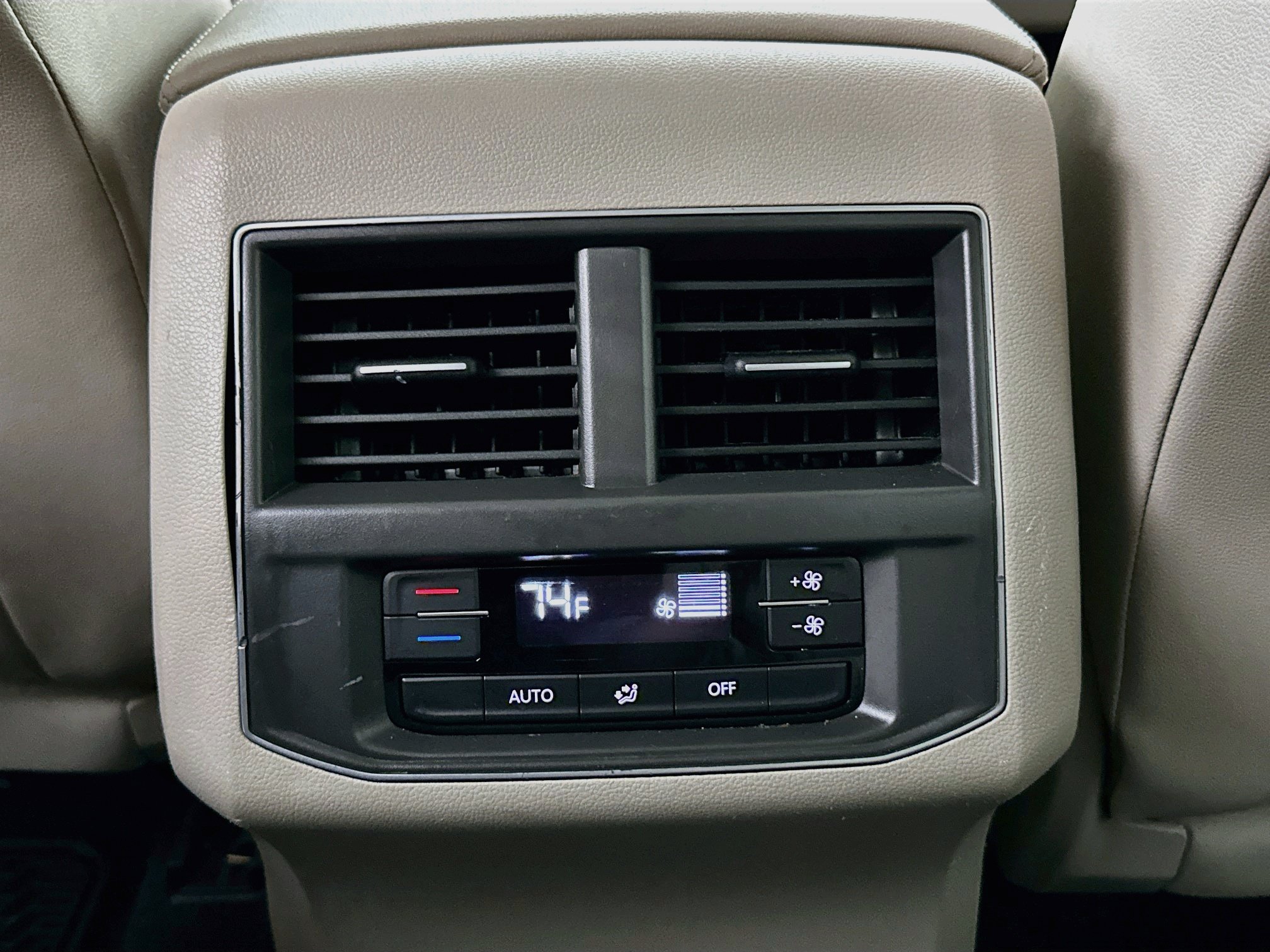 Used 2019 Volkswagen Atlas SEL R-Line AWD/4WD image 29
