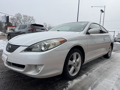 Used 2005 Toyota Solara SLE image 3