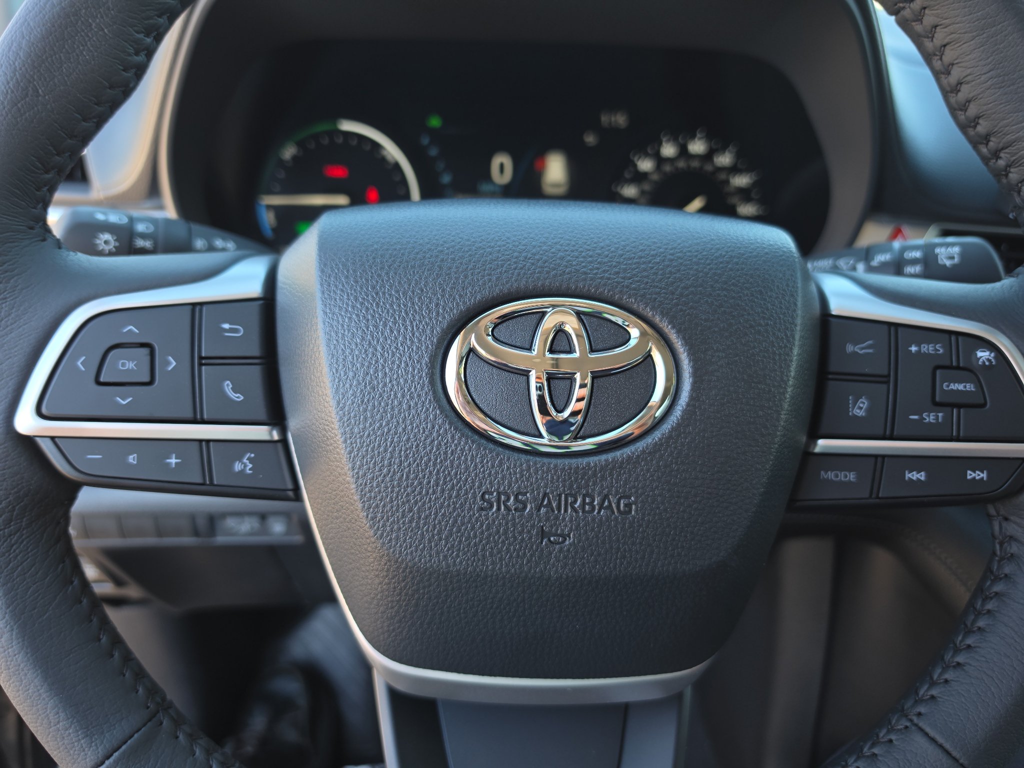 New 2026 Toyota Sienna XLE AWD/4WD image 28