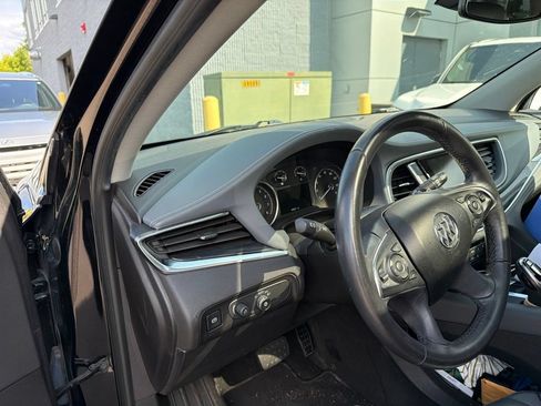 Used 2018 Buick Enclave Essence w/ Trailering Package AWD/4WD image 23