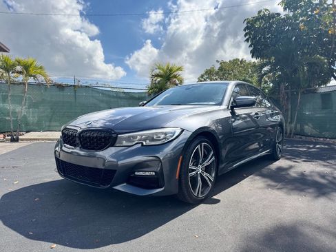 Used 2020 BMW 330i Sedan w/ M Sport Package image 4