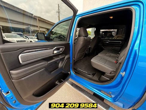 Used 2021 RAM 1500 Big Horn AWD/4WD image 41