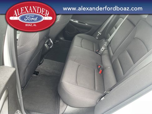 Used 2023 Chevrolet Malibu LT image 11