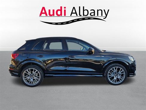 New 2025 Audi Q3 2.0T Premium Plus image 3