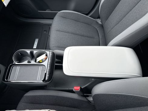 New 2026 Hyundai Ioniq 5 SE image 23