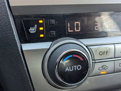 Used 2016 Subaru Legacy 2.5i Premium image 29