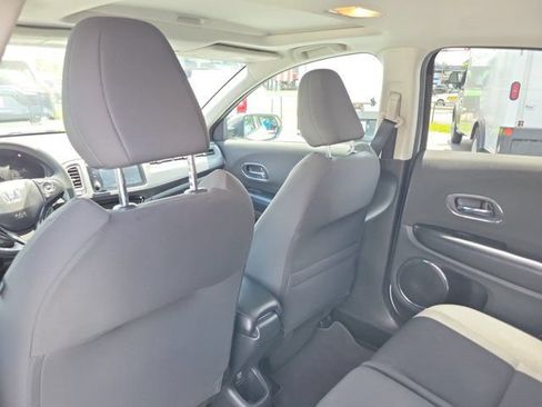 Used 2022 Honda HR-V EX image 15