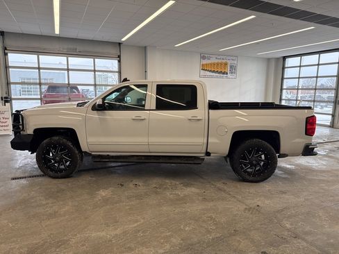 Used 2017 Chevrolet Silverado 1500 LT w/ All Star Edition image 4