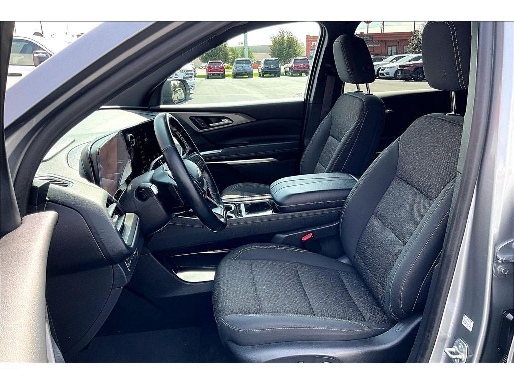 Used 2024 Chevrolet Traverse LT AWD/4WD image 27