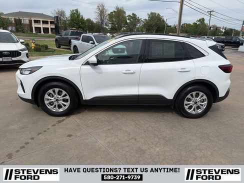 Used 2024 Ford Escape Active w/ Tech Pack #2 FWD image 7