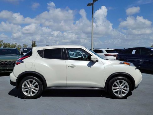 Used 2016 Nissan Juke SL FWD image 7