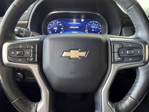 Used 2022 Chevrolet Tahoe LT w/ Luxury Package image 25