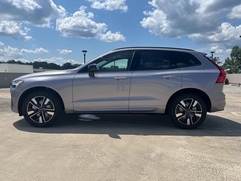 New 2026 Volvo XC60 B5 Plus w/ Climate Package image 4