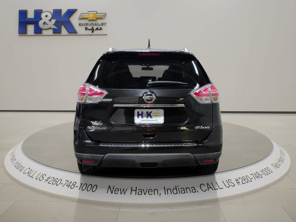 Used 2016 Nissan Rogue SV AWD/4WD image 5