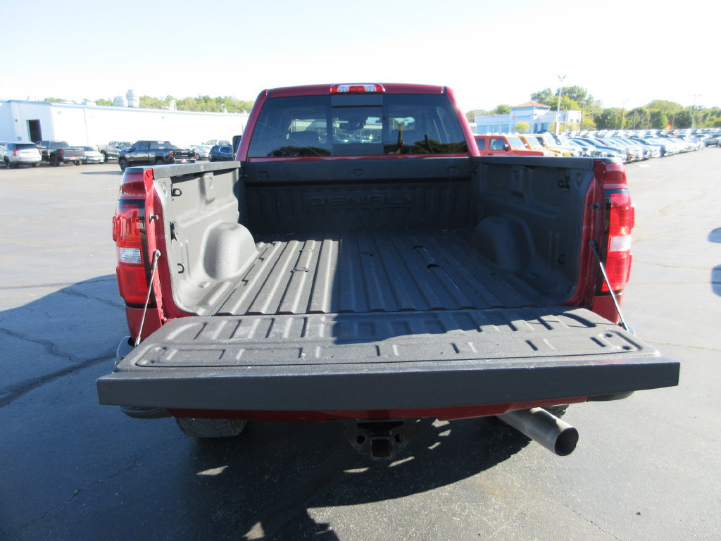 Used 2019 GMC Sierra 3500 Denali w/ Duramax Plus Package AWD/4WD image 7