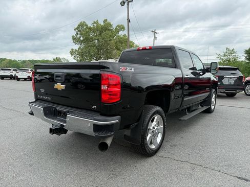 Used 2016 Chevrolet Silverado 2500 LTZ w/ Duramax Plus Package AWD/4WD image 6