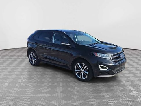 Used 2016 Ford Edge Sport w/ Equipment Group 401A AWD/4WD image 2
