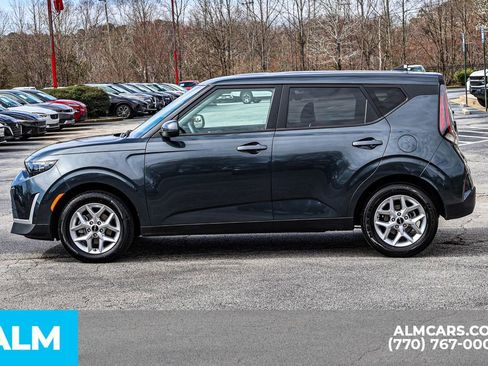 Used 2025 Kia Soul LX w/ LX Technology Package image 9