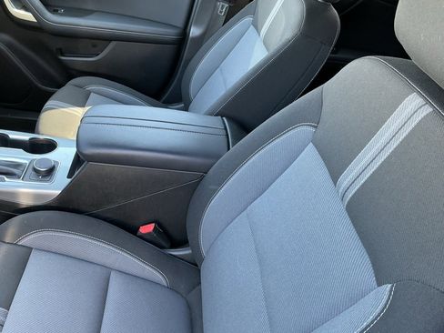 Used 2024 Chevrolet Blazer LT image 3