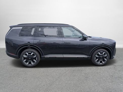 New 2027 Kia Telluride S w/ Towing Package image 2