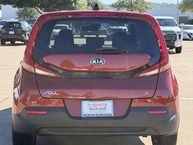 Used 2020 Kia Soul S FWD image 5