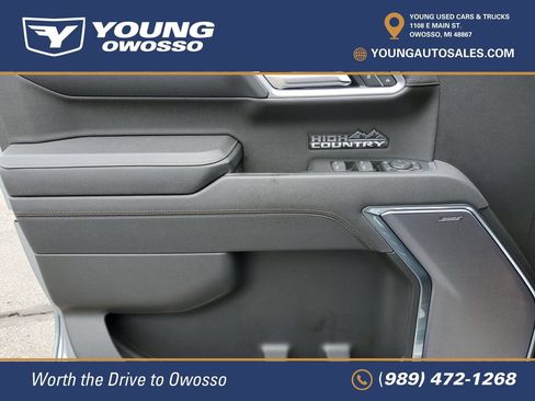 Certified 2025 Chevrolet Silverado 1500 High Country AWD/4WD image 25