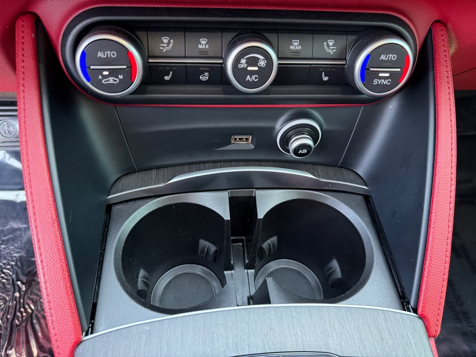 Used 2021 Alfa Romeo Stelvio Ti w/ Active Assist 2 Package TI AWD/4WD image 22