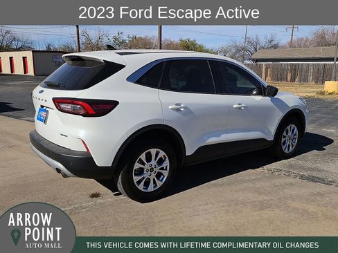 Used 2023 Ford Escape Active w/ Tech Pack #1 image 12