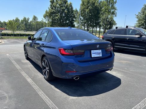 Certified 2023 BMW 330i Sedan w/ Driving Assistance Package RWD image 14