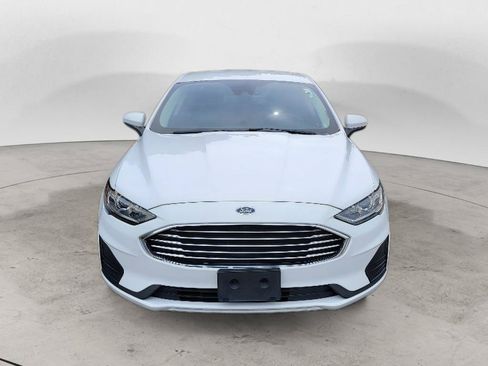 Used 2020 Ford Fusion SE AWD/4WD image 2