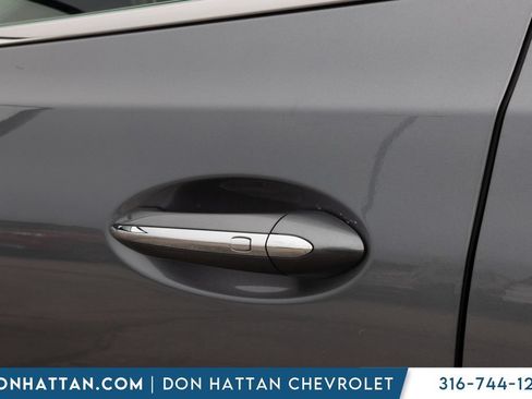 Used 2021 Buick Enclave Avenir w/ Avenir Technology Package AWD/4WD image 31
