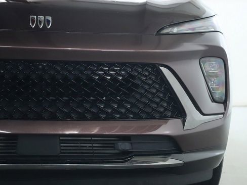 Used 2025 Buick Envision Sport Touring image 7