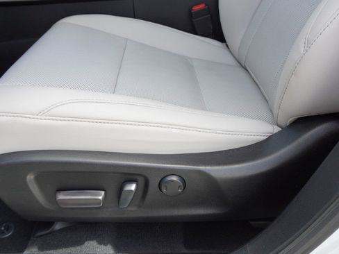Used 2022 Lexus RX 350 AWD w/ Premium Package image 26