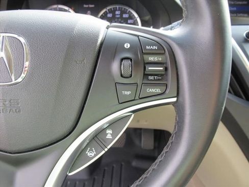 Used 2020 Acura MDX FWD image 24