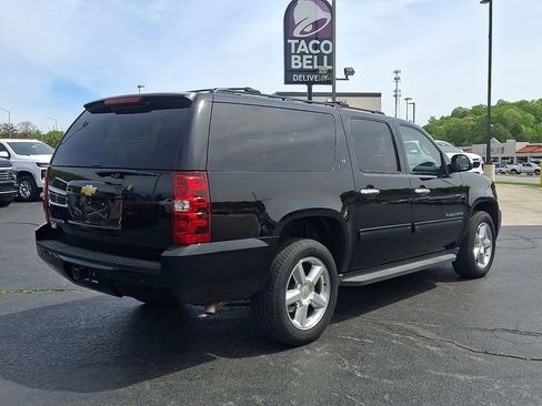 Used 2013 Chevrolet Suburban LT w/ Luxury Package AWD/4WD image 6