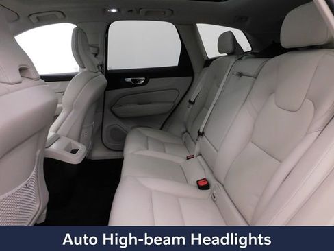 Used 2023 Volvo XC60 B5 Plus w/ Protection Package Premier image 18