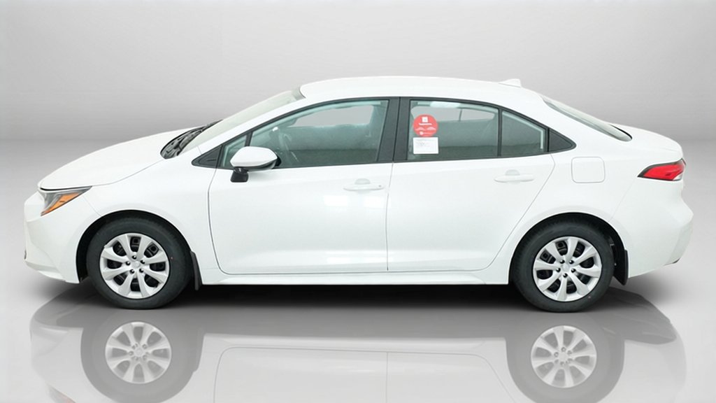 New 2027 Toyota Corolla LE FWD image 2
