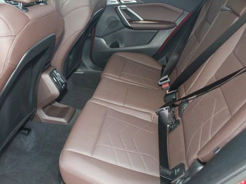 Used 2025 BMW X2 xDrive28i w/ Premium Package image 24