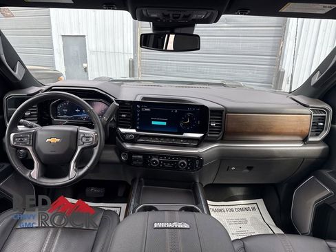 Used 2024 Chevrolet Silverado 2500 High Country image 19