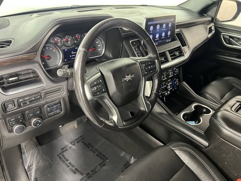 Used 2021 Chevrolet Tahoe Z71 w/ Z71 Signature Package image 15