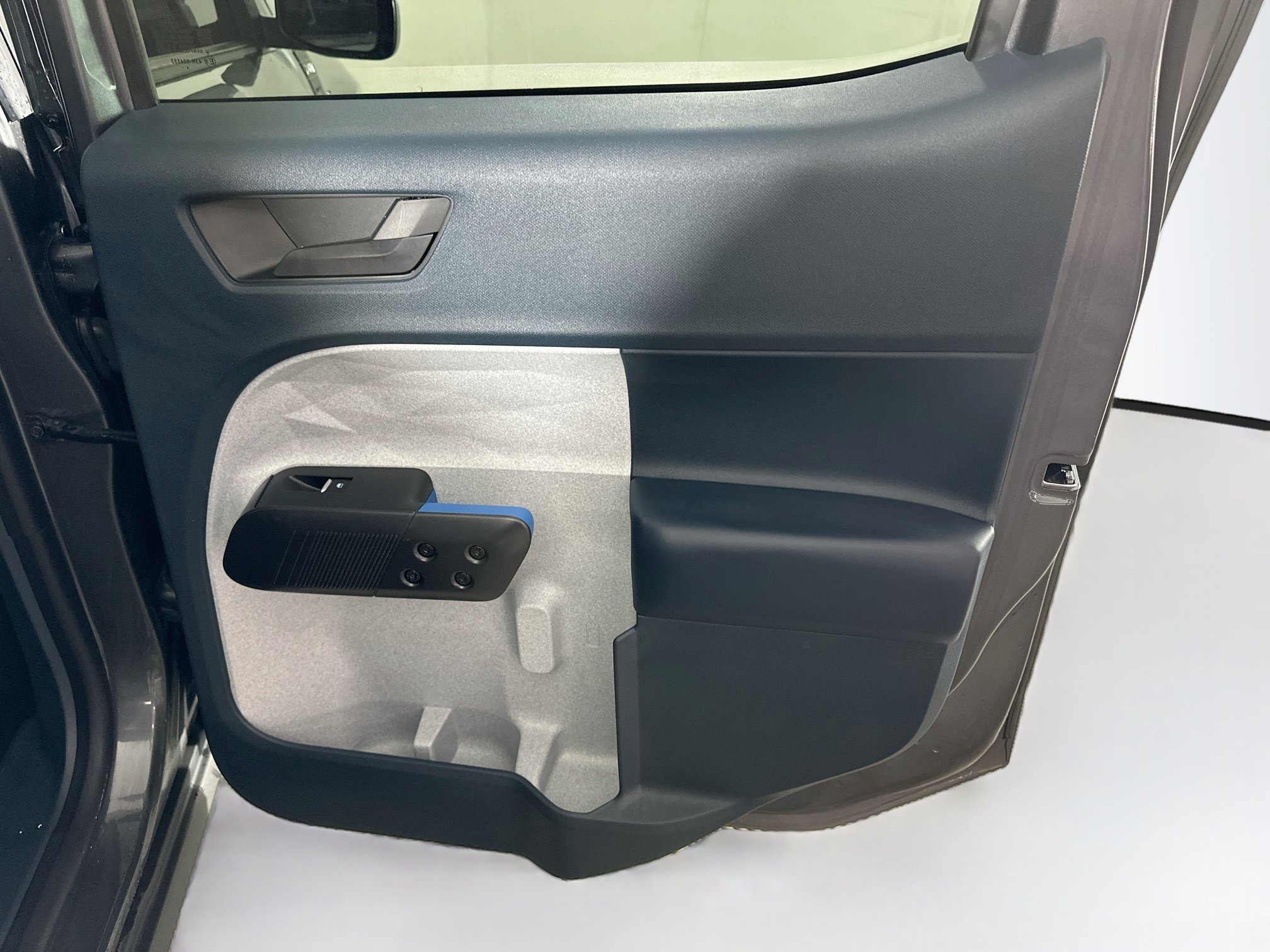 Used 2025 Ford Maverick XLT FWD image 29