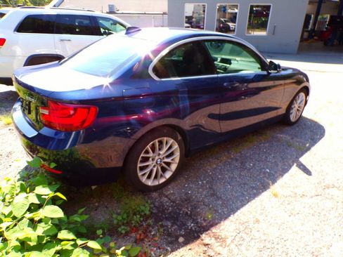 Used 2015 BMW 228i xDrive Coupe AWD/4WD image 6