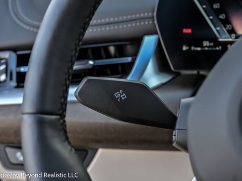 Used 2025 BMW X1 xDrive28i w/ Convenience Package image 38