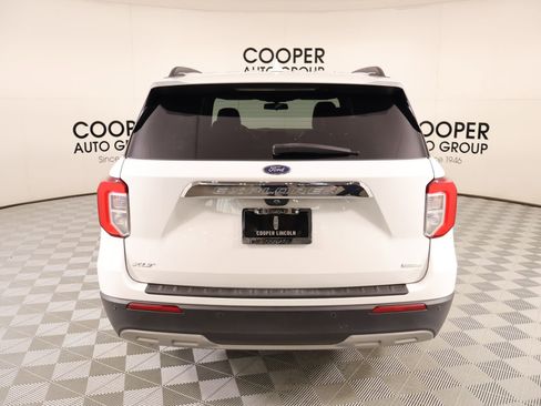Used 2020 Ford Explorer XLT w/ Equipment Group 202A RWD image 23