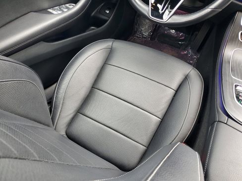 Used 2022 Mercedes-Benz E 350 Sedan image 16